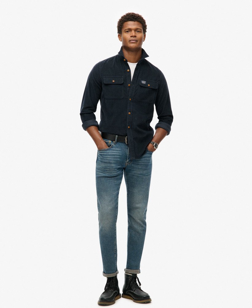 camisa de trabalho de veludo cotelê na cor azul-marinho eclipse.