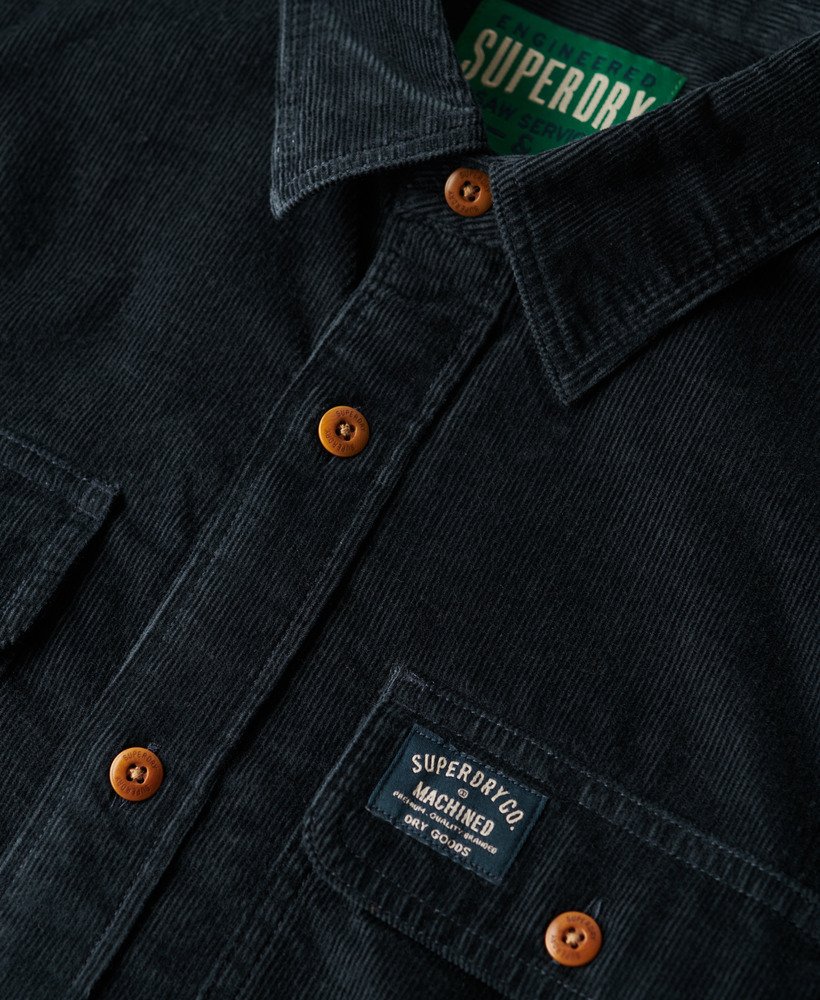 camisa de trabalho de veludo cotelê na cor azul-marinho eclipse.