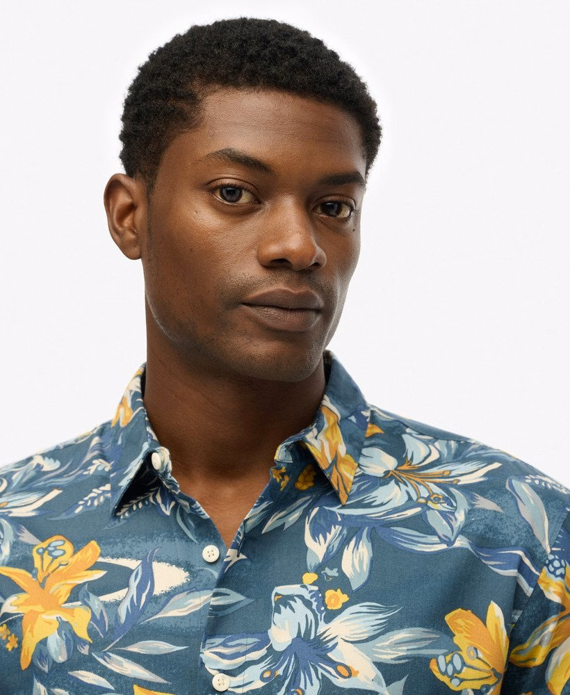 Camisa havaiana estampada