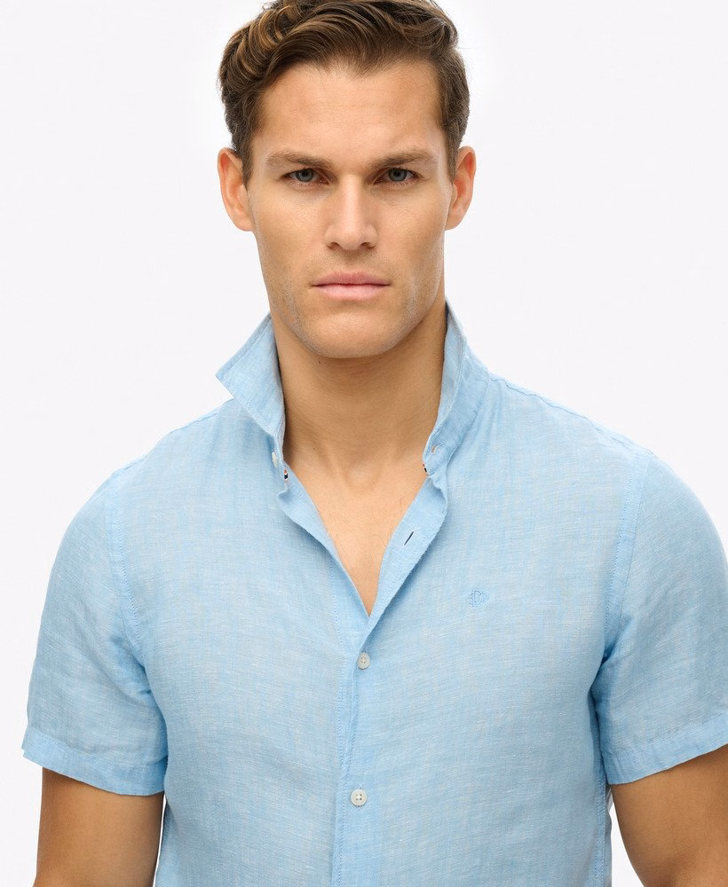 Camisa de linho bordada para férias