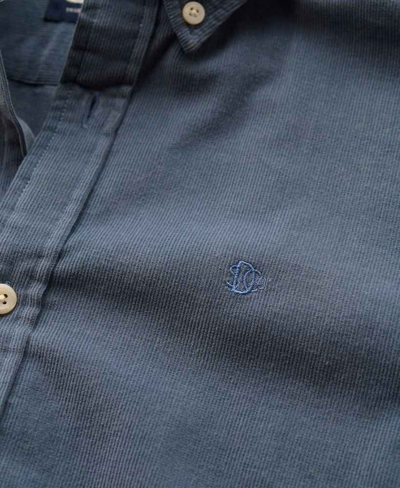 Camisa clássica de veludo cotelê