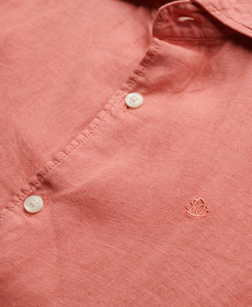 Camisa de linho bordada para férias