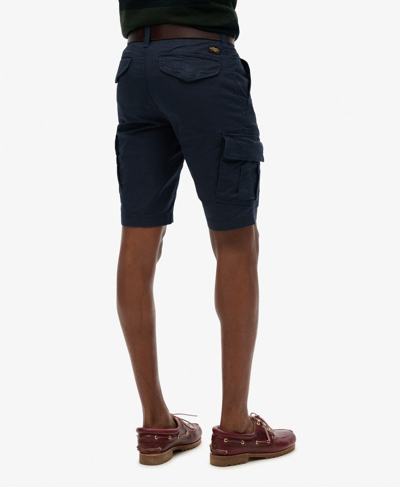 calções cargo core em algodão orgânico na cor nordic chrome navy.