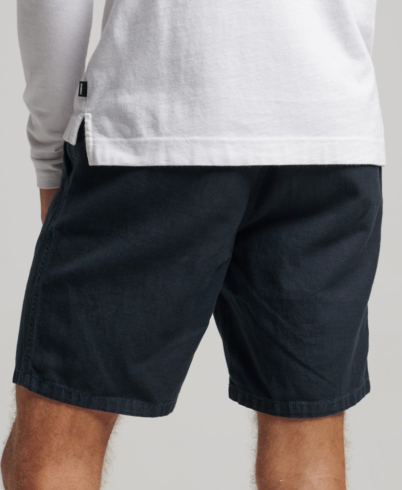 shorts vintage tingidos em tom azul-marinho eclipse