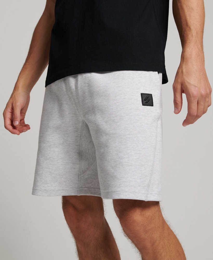shorts técnicos em cinza mesclado militar