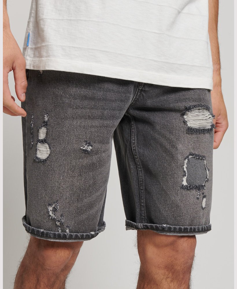 shorts retos vintage na cor cinza vintage da valley