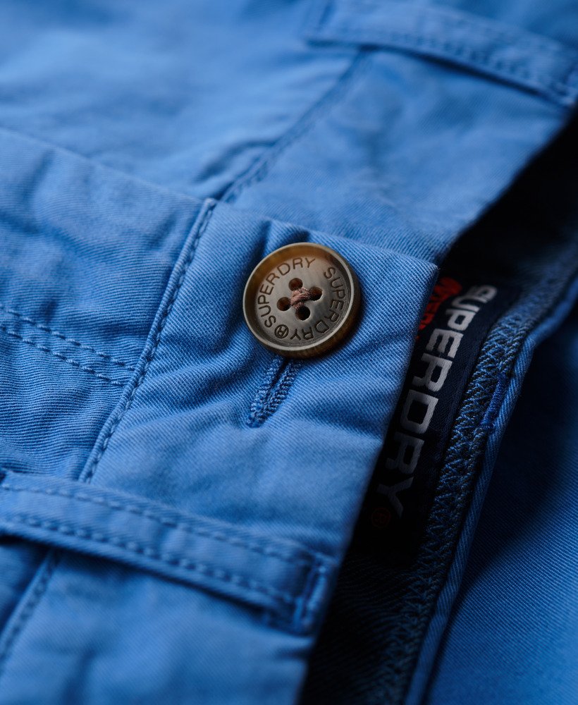 calções chino vintage na cor azul netuno
