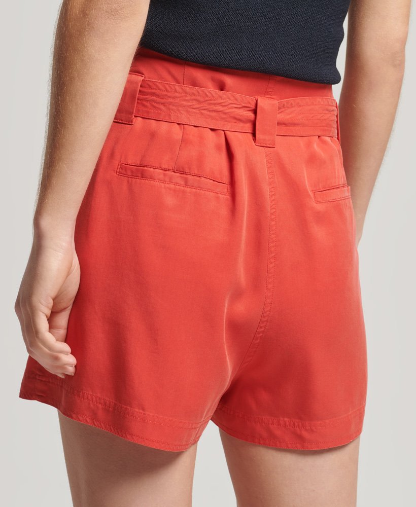 shorts vintage de cintura alta em vermelho estilo americano