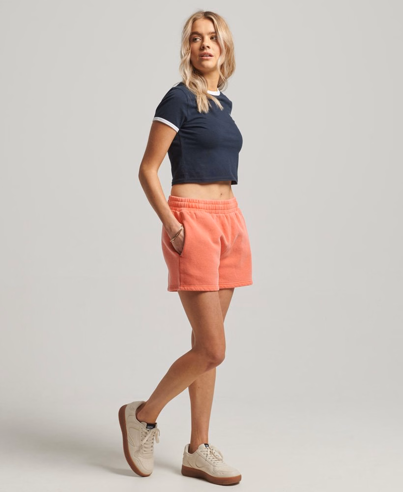 Shorts de moletom com lavagem vintage
