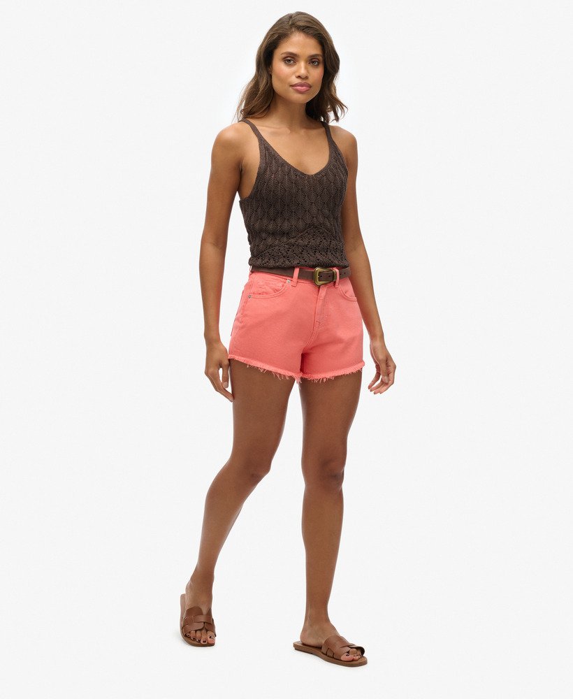 shorts jeans de cintura alta na cor coral pôr do sol