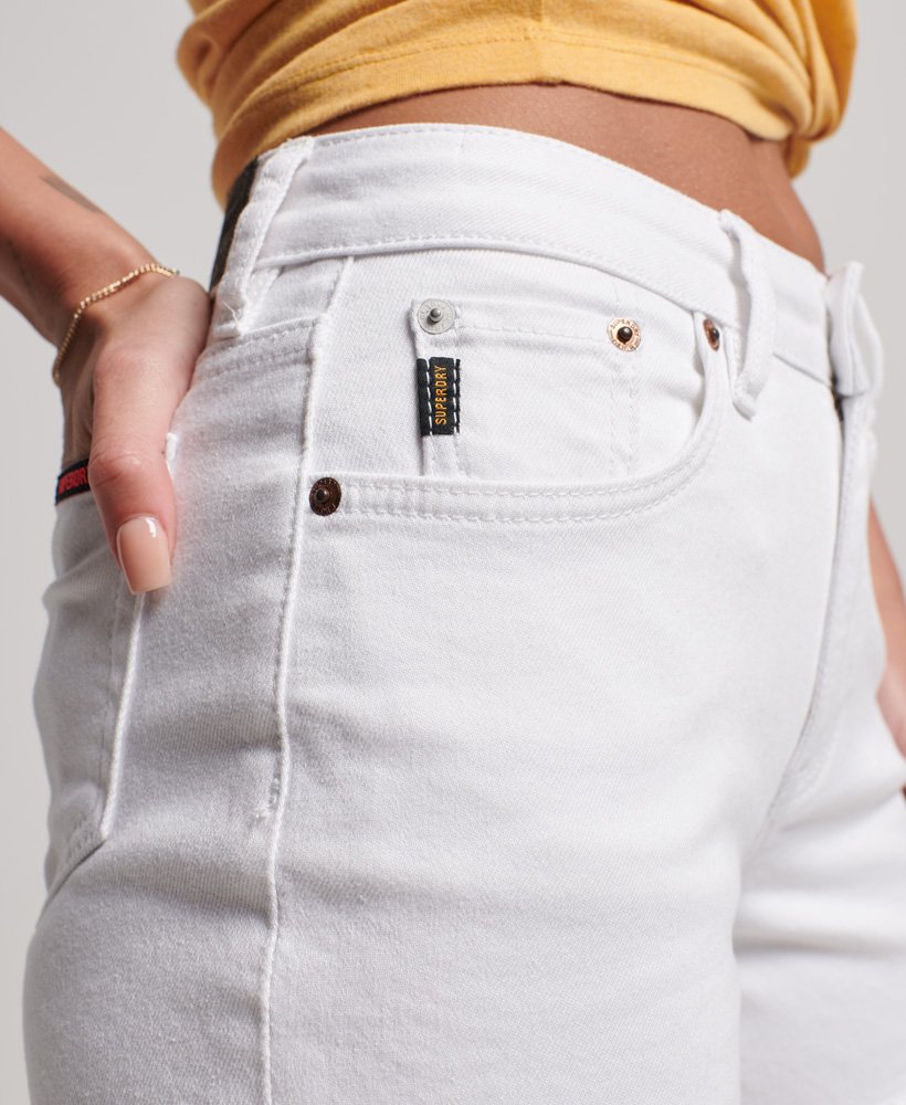 shorts vintage de cintura média e modelagem slim na cor optic.