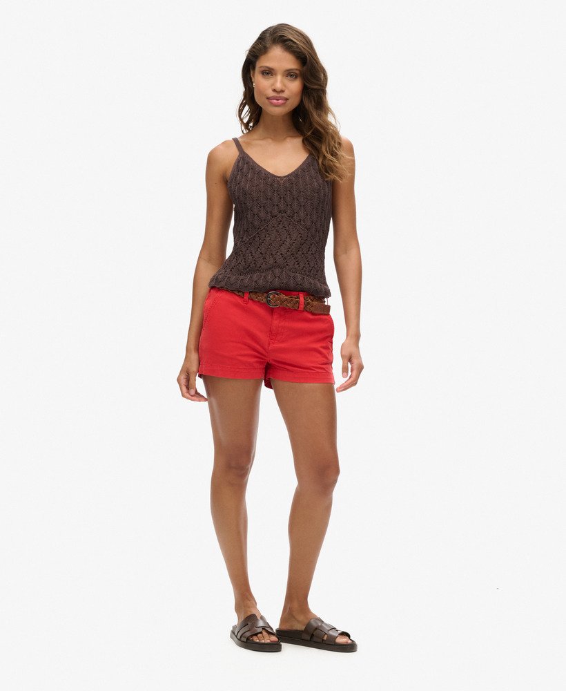 shorts chino hot na cor vermelho refrigerante