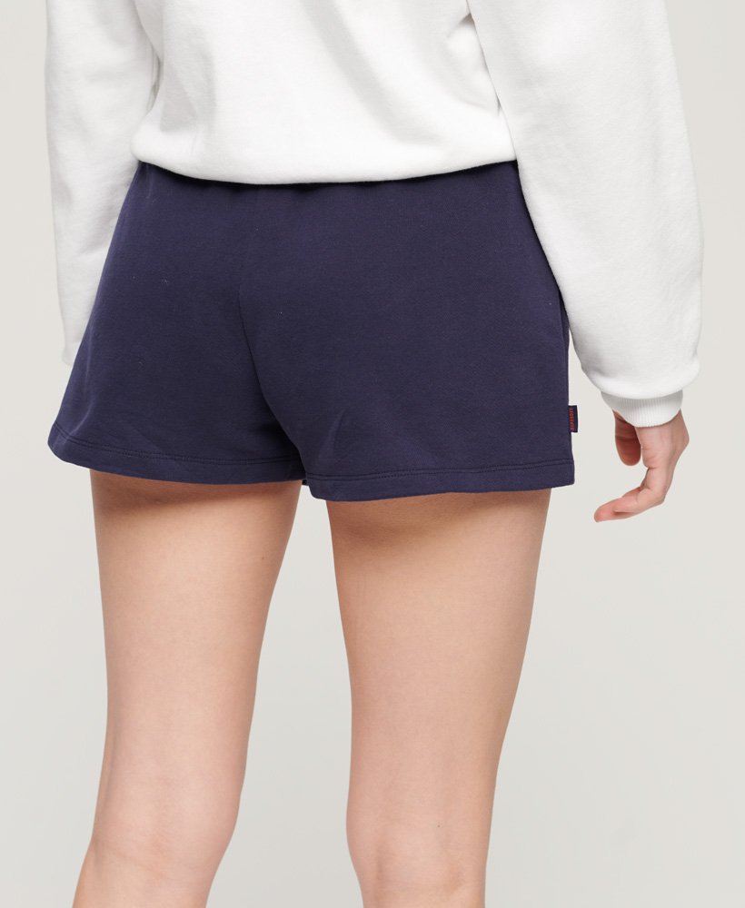 shorts vintage de malha na cor azul marinho intenso.
