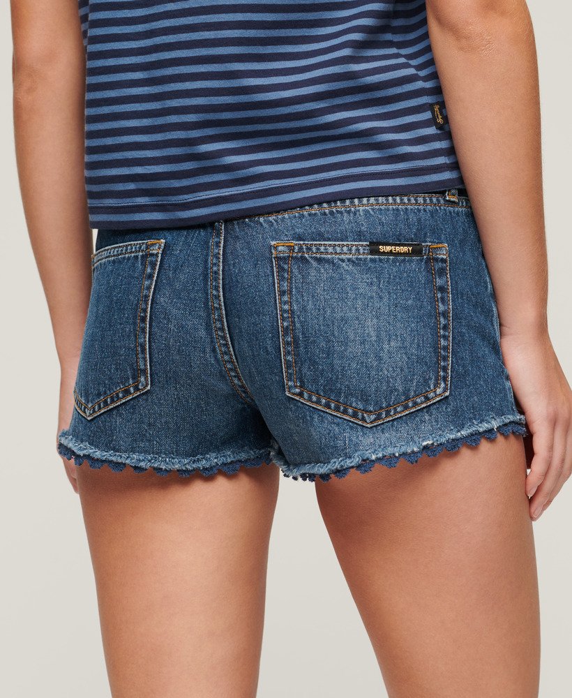 shorts jeans curtos na cor azul vintage wheeler
