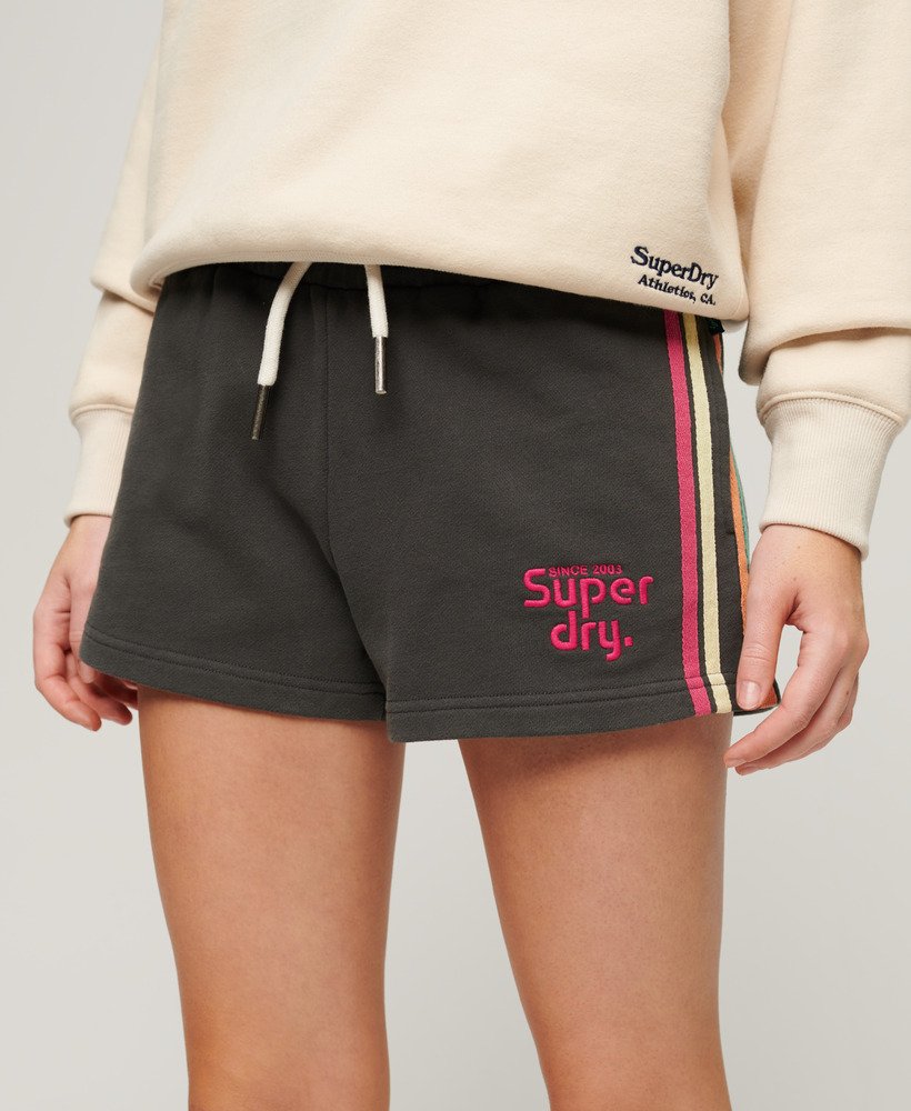 shorts com logo rainbow side stripe em preto lavado