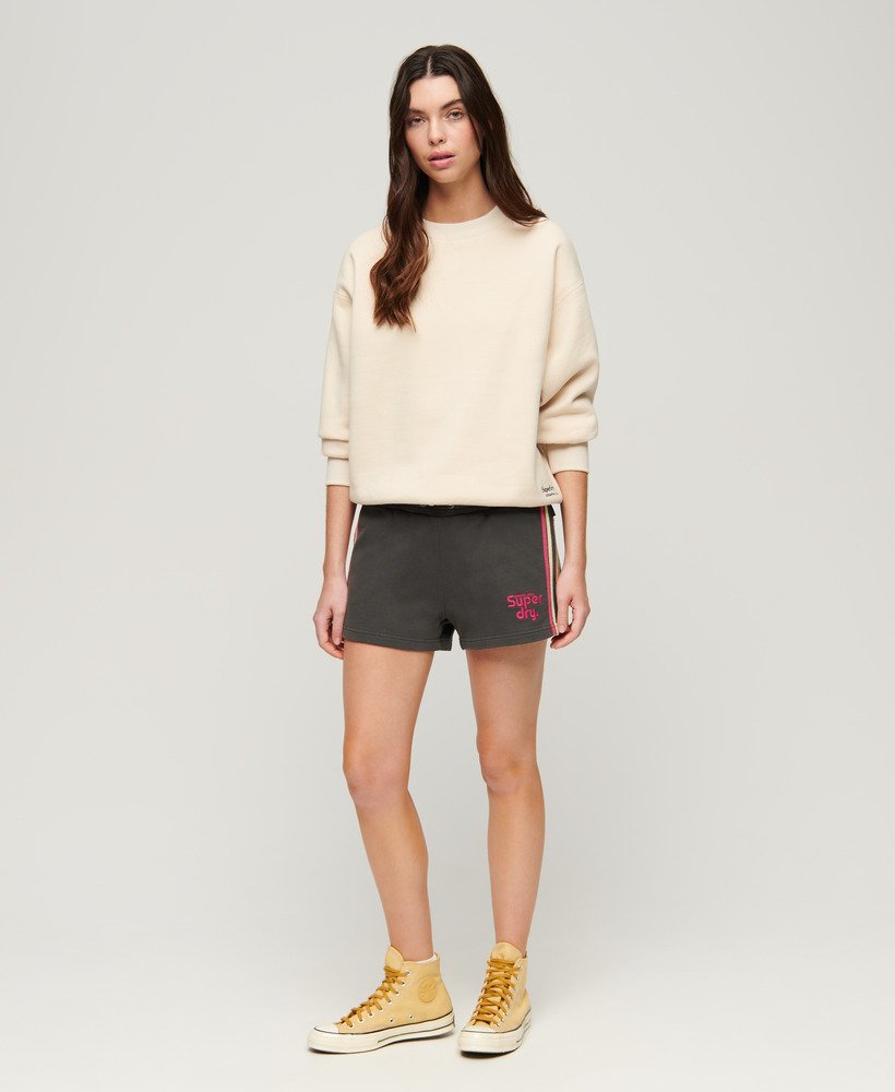 shorts com logo rainbow side stripe em preto lavado