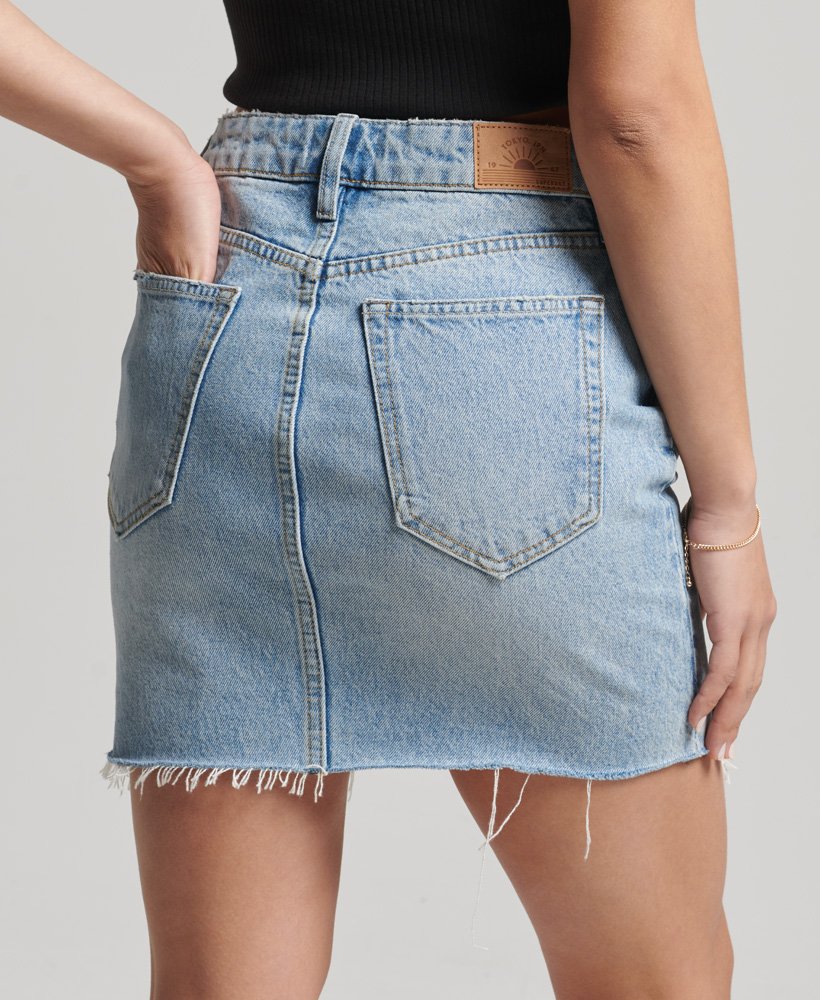 minissaia jeans vintage em tom claro de florença