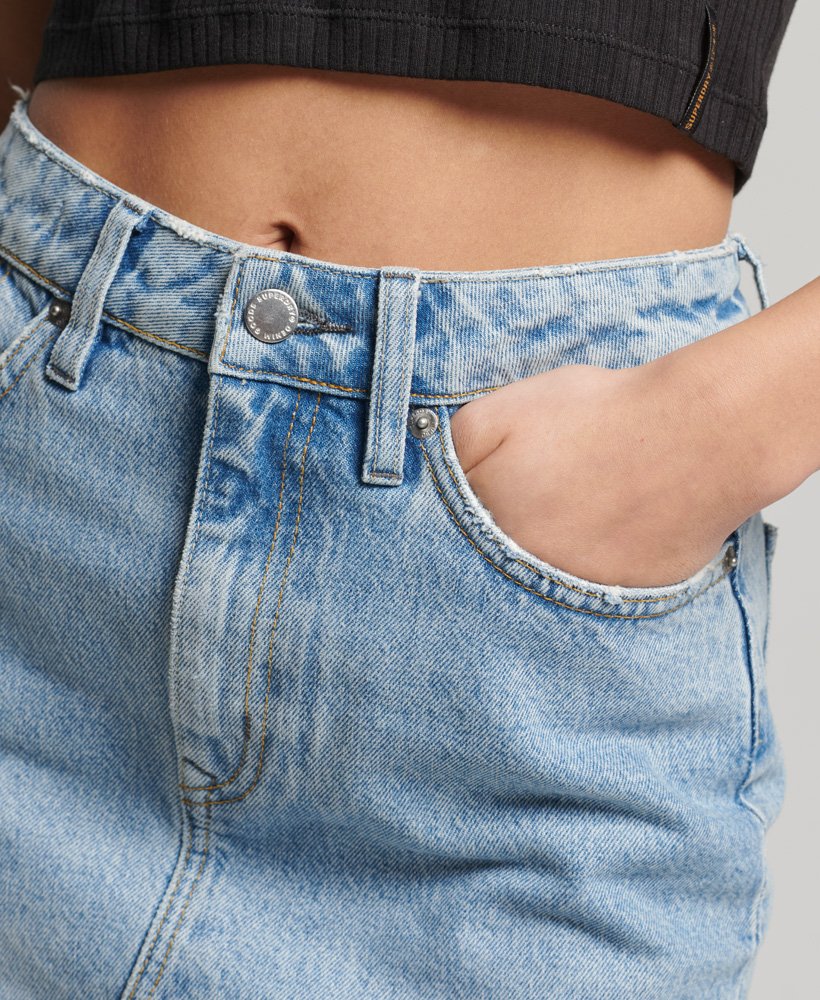 minissaia jeans vintage em tom claro de florença