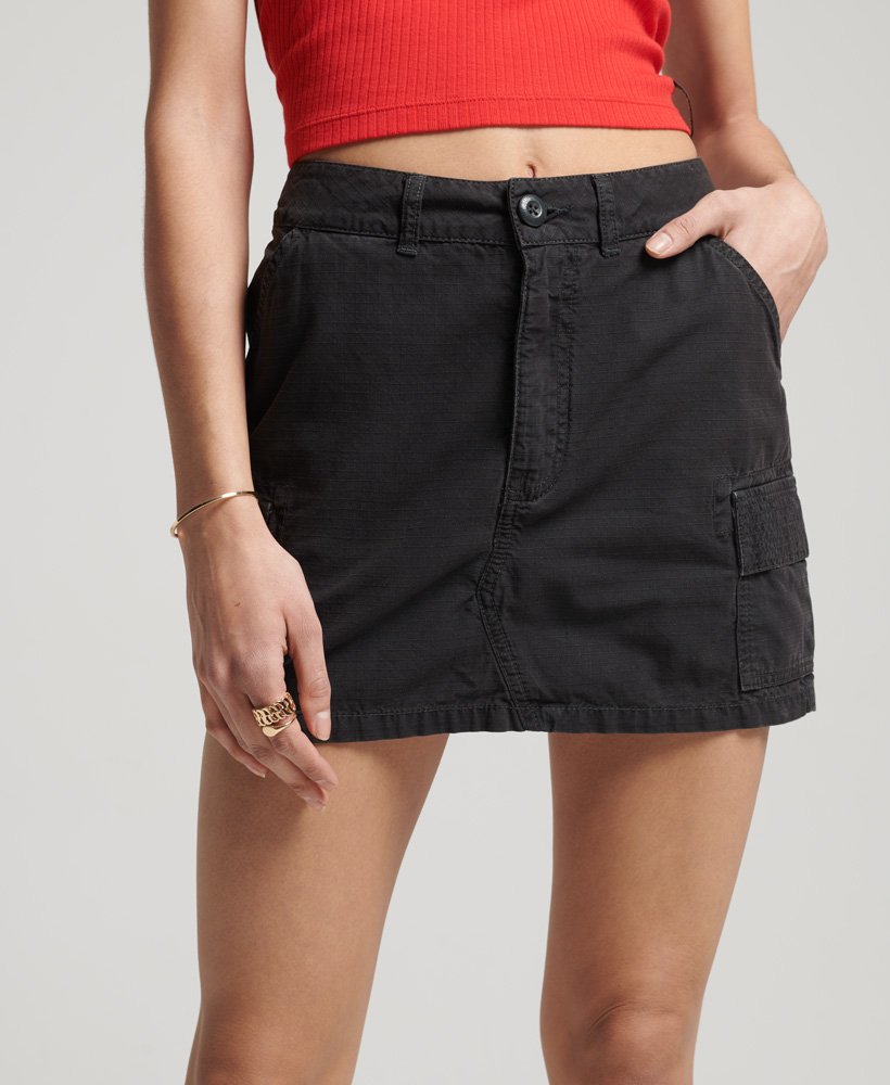 minissaia utilitária vintage em preto lavado