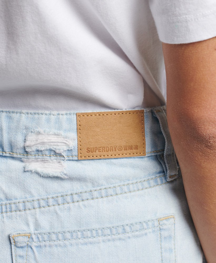minissaia vintage em jeans na cor índigo mais claro.
