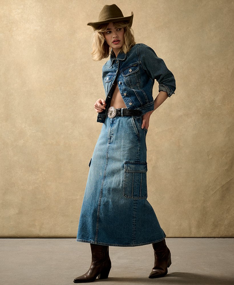 saia midi jeans com bolsos cargo na cor azul ridley