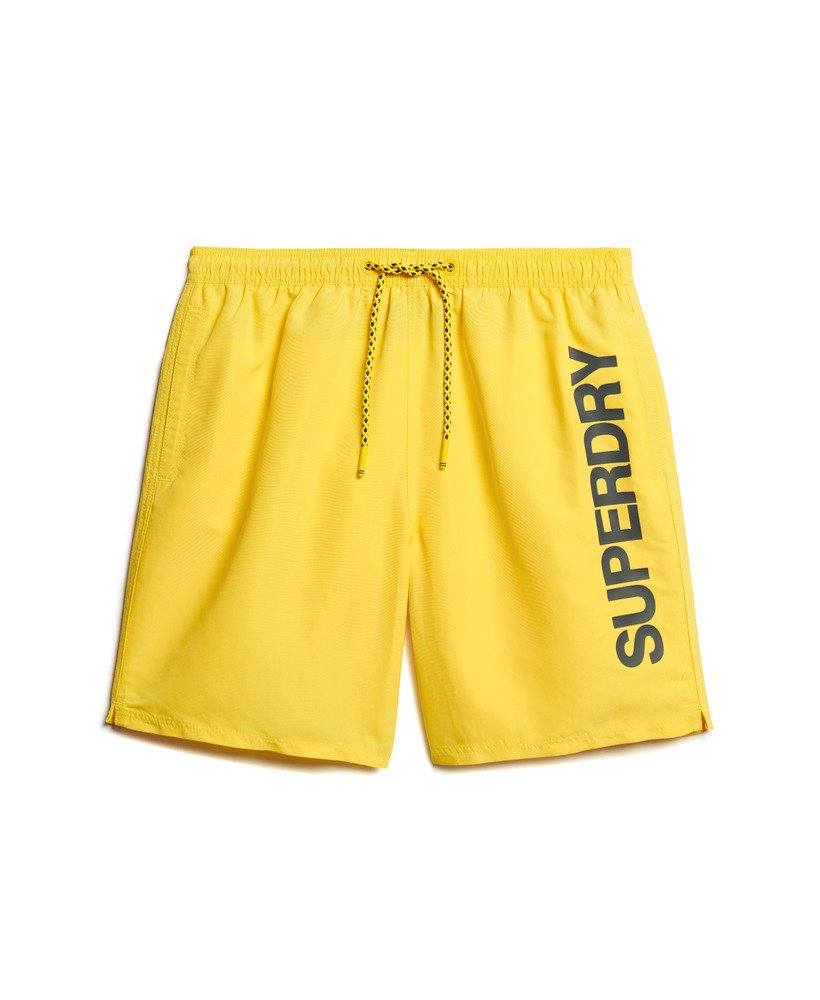 calção de banho esportivo estampado de 17 polegadas feito com material reciclado na cor amarelo cibernético.