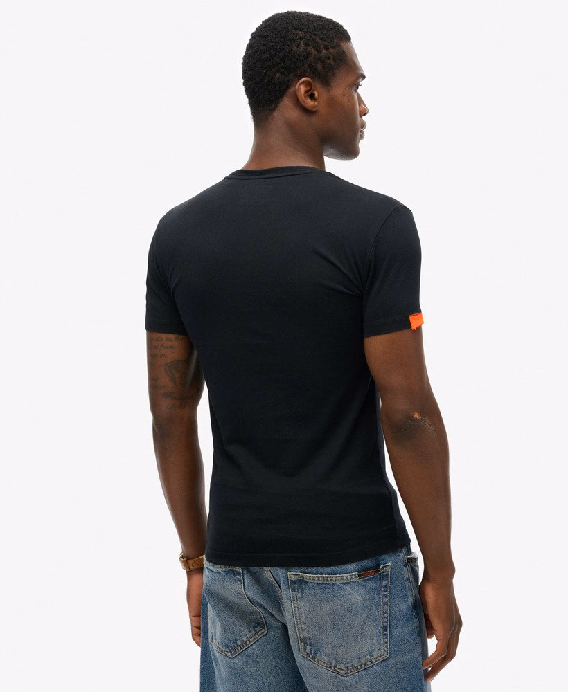 Camiseta Orange Label Vintage com Bordado e Decote em V