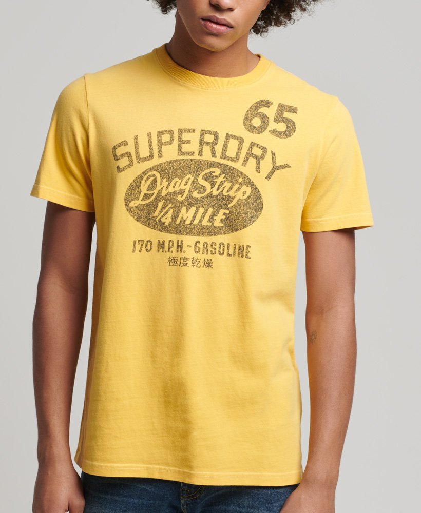 camiseta vintage 08 rework classic de edição limitada na cor amarelo pigmentado.