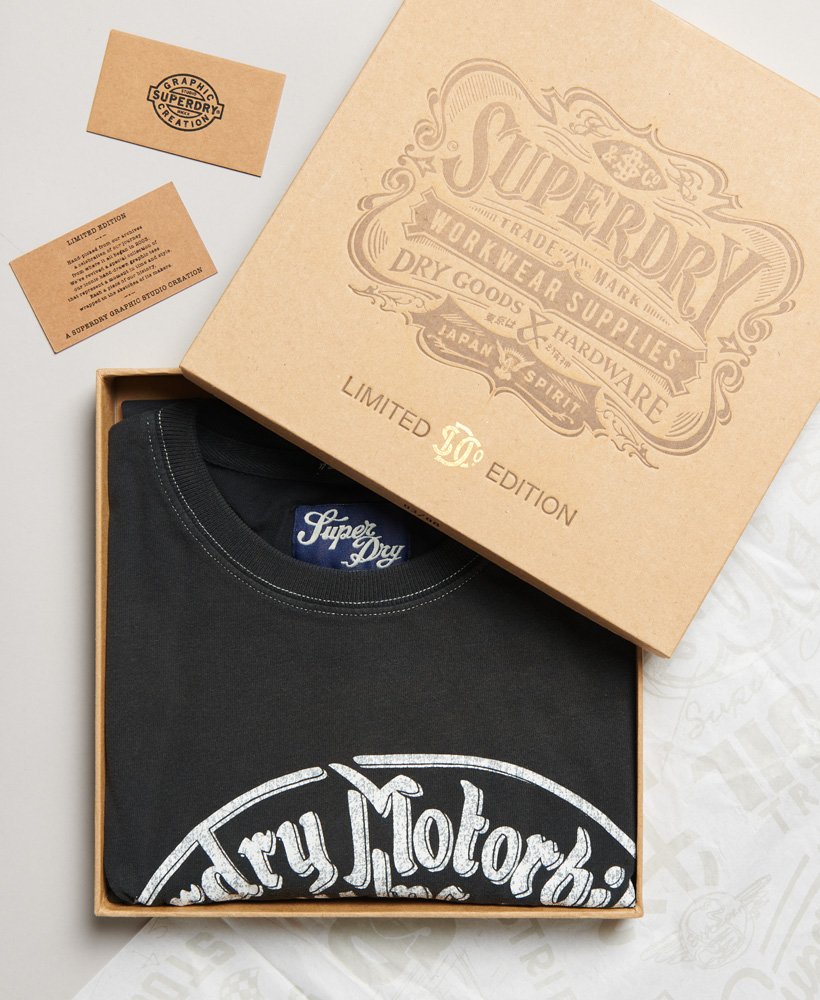 camiseta clássica vintage 07 rework edição limitada em pretocinza nebuloso vintage
