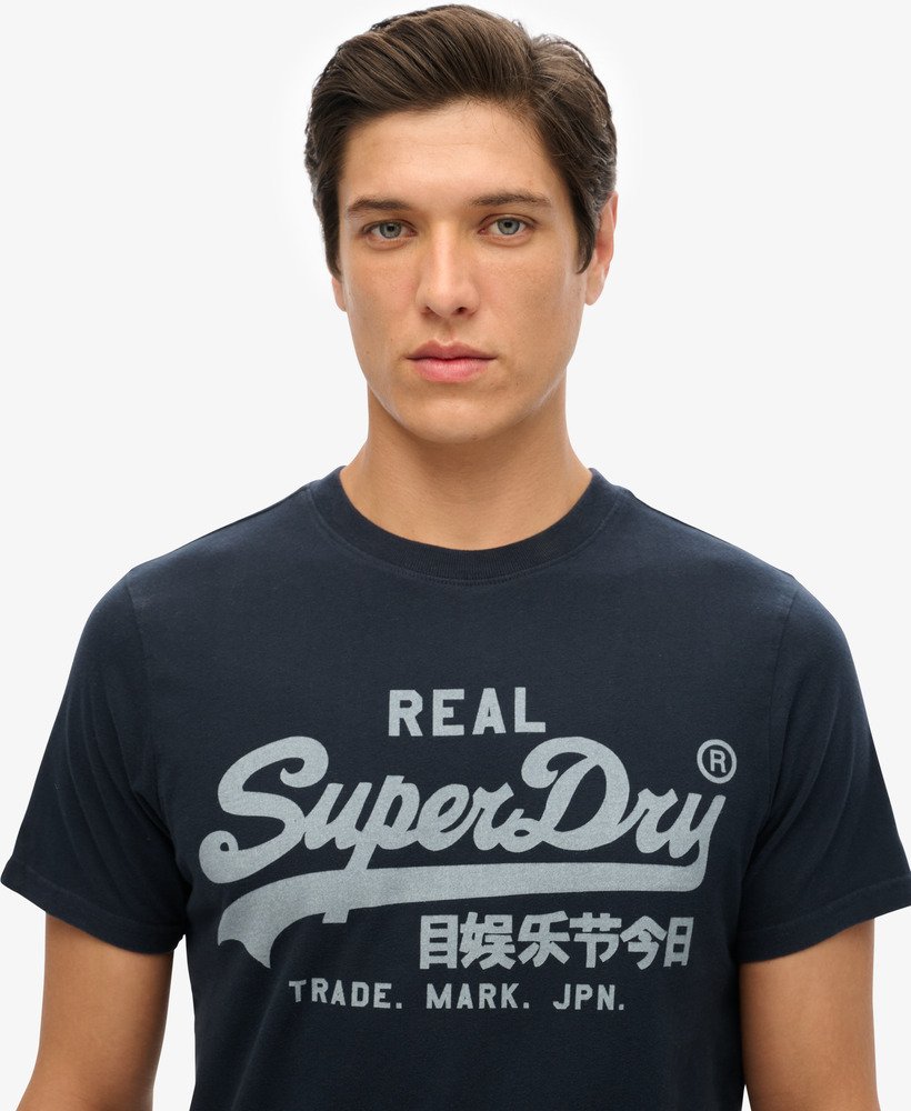 camiseta vintage logo na cor azul marinho eclipse