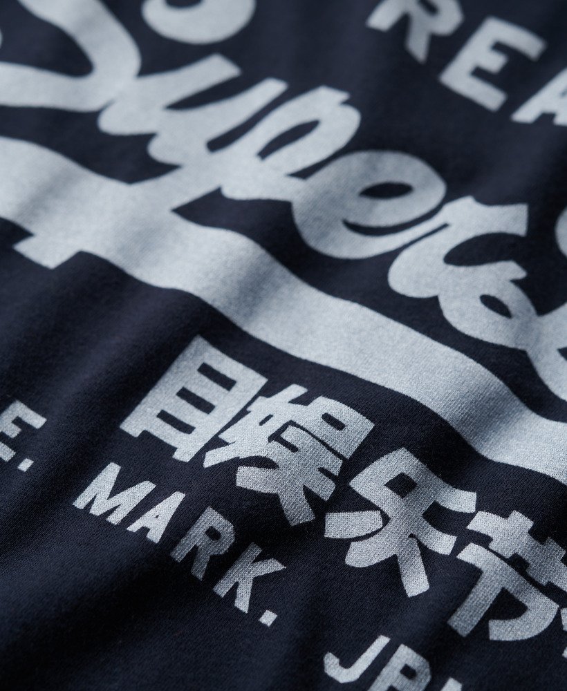 camiseta vintage logo na cor azul marinho eclipse