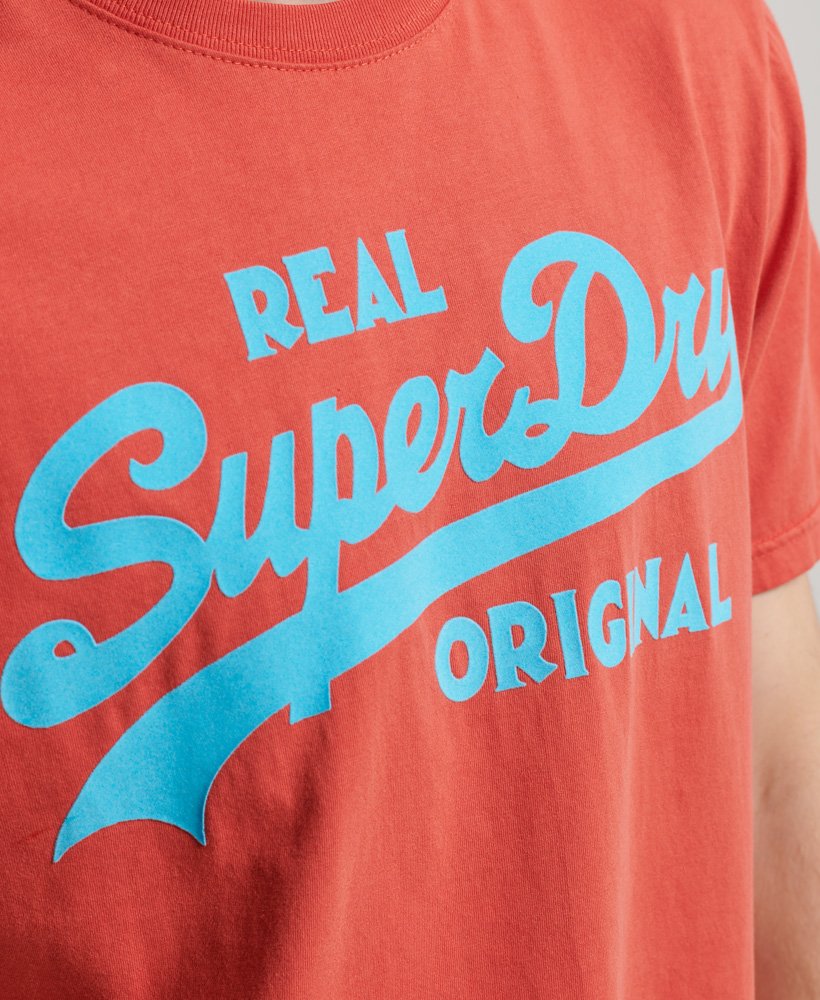 camiseta vintage logo neon em vermelho americana