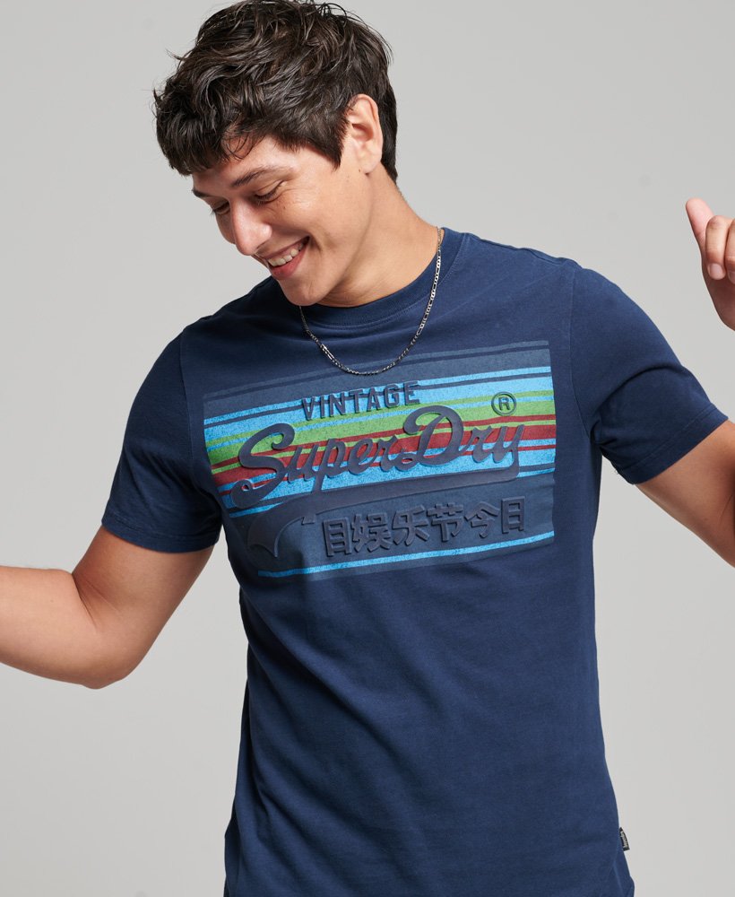 camiseta vintage logo cali em azul marinho náutico
