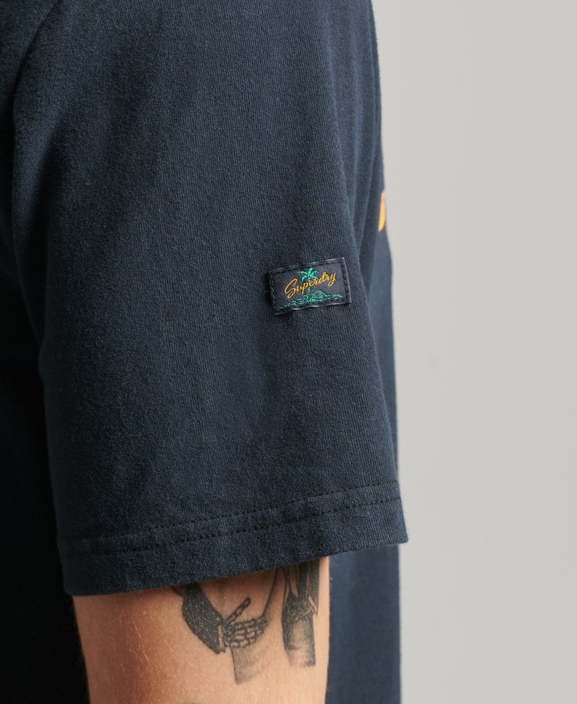 camiseta vintage terrain classic na cor preta