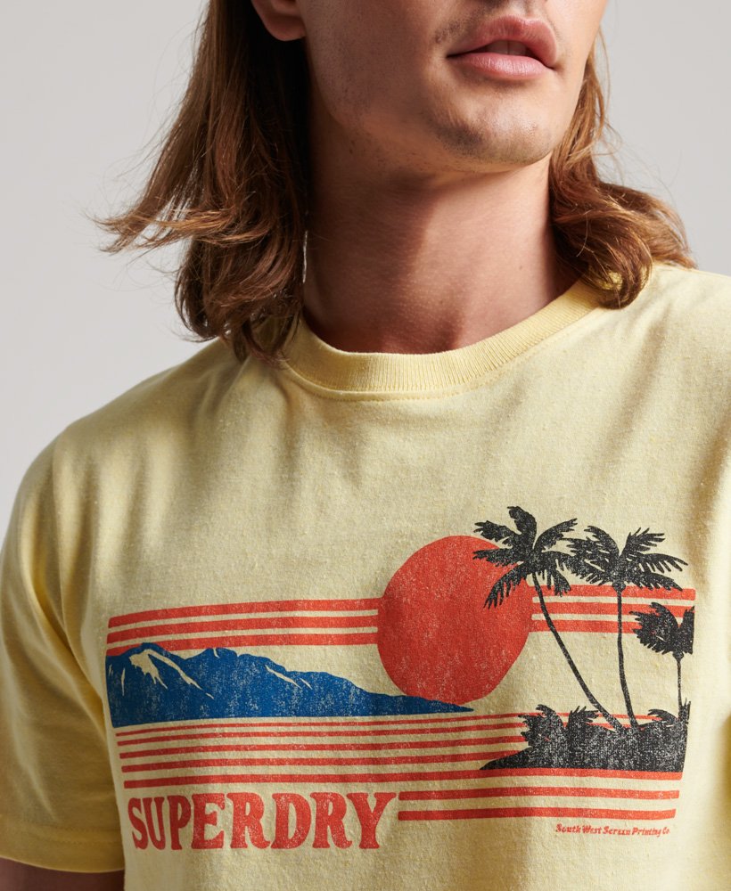 camiseta vintage great outdoors na cor amarelo laguna mesclado