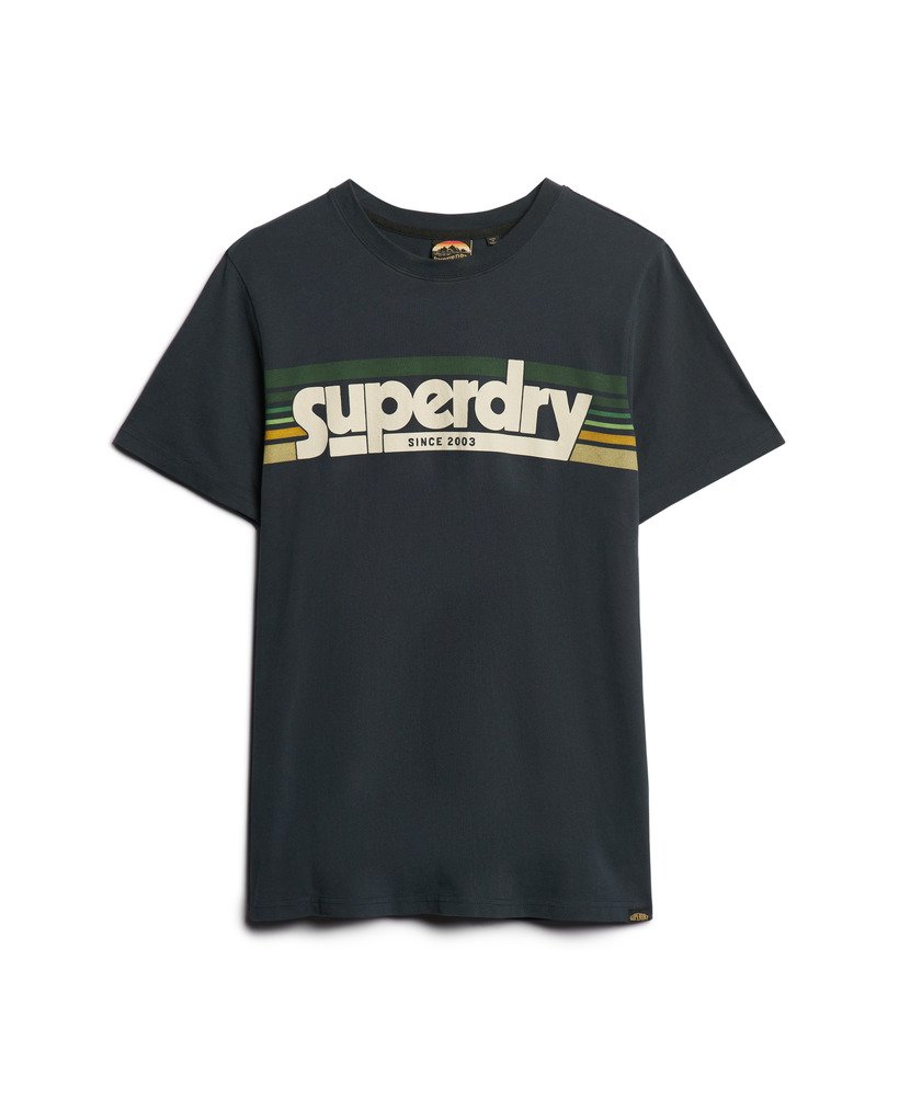 camiseta terrain com logo listrado na cor azul marinho eclipse
