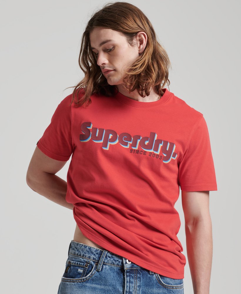 camiseta terrain com estampa do logo e modelagem relaxada na cor vermelho refrigerante.