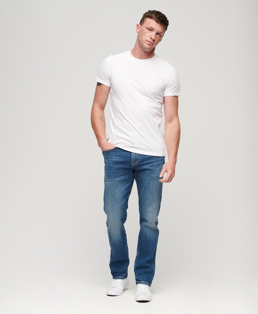 camiseta essential small logo em algodão orgânico na cor ÓpticaÓptica