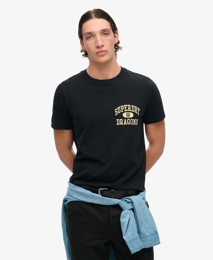 camiseta com estampa do ano novo chinês na cor preta azul