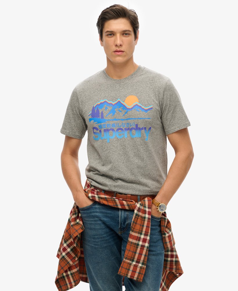 camiseta core logo great outdoors na cor cinza asfalto grit
