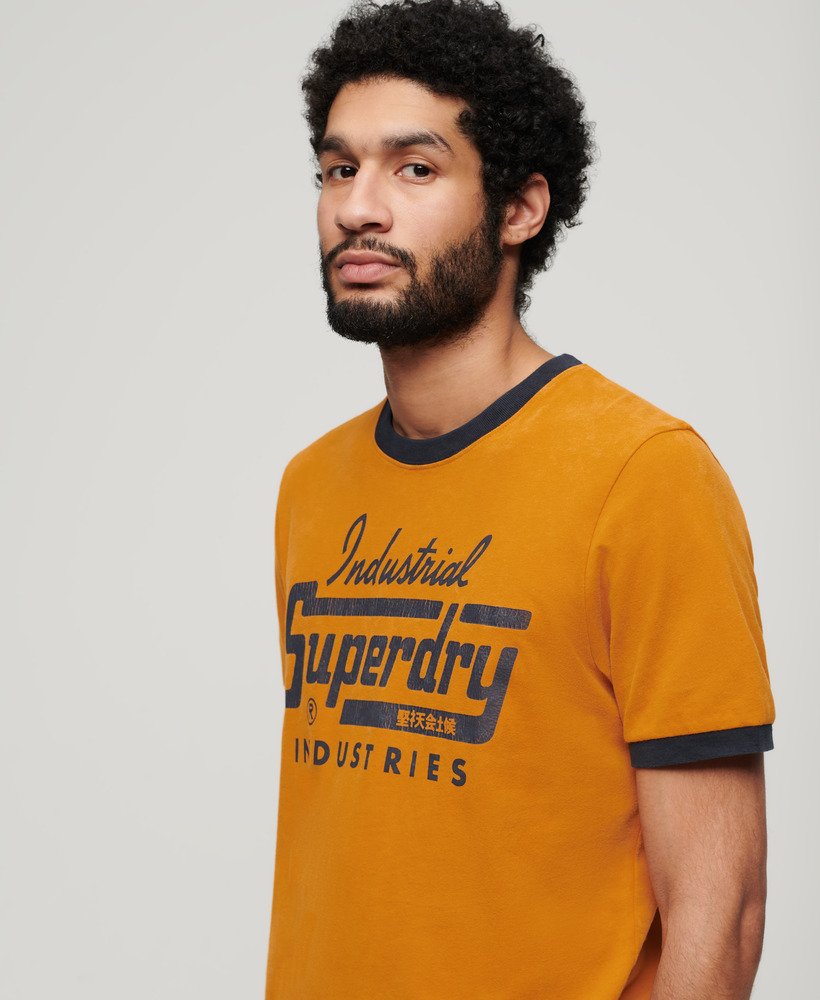 camiseta ringer workwear graphic em marrom ocre heritageazul marinho eclipse