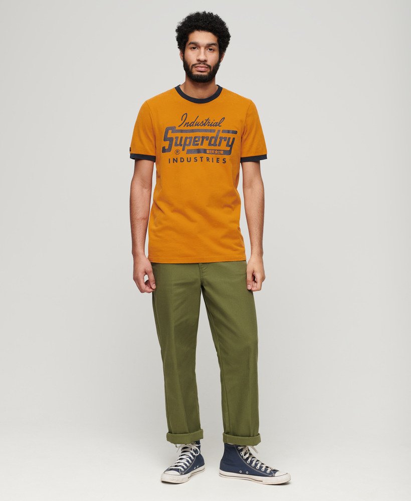 camiseta ringer workwear graphic em marrom ocre heritageazul marinho eclipse