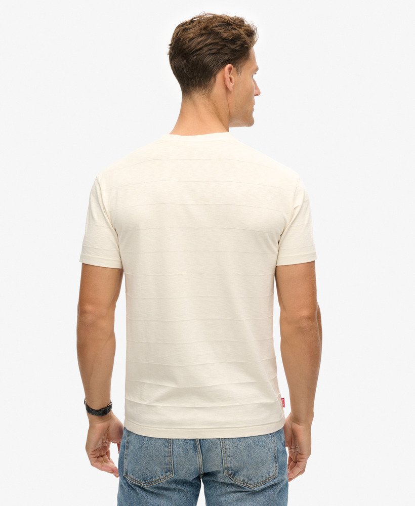 camiseta de algodão orgânico com textura vintage na cor areia branca