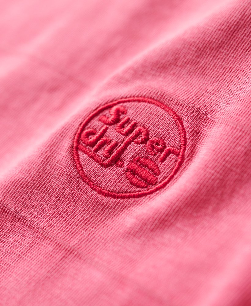 camiseta de algodão orgânico com textura vintage na cor rosa deserto.