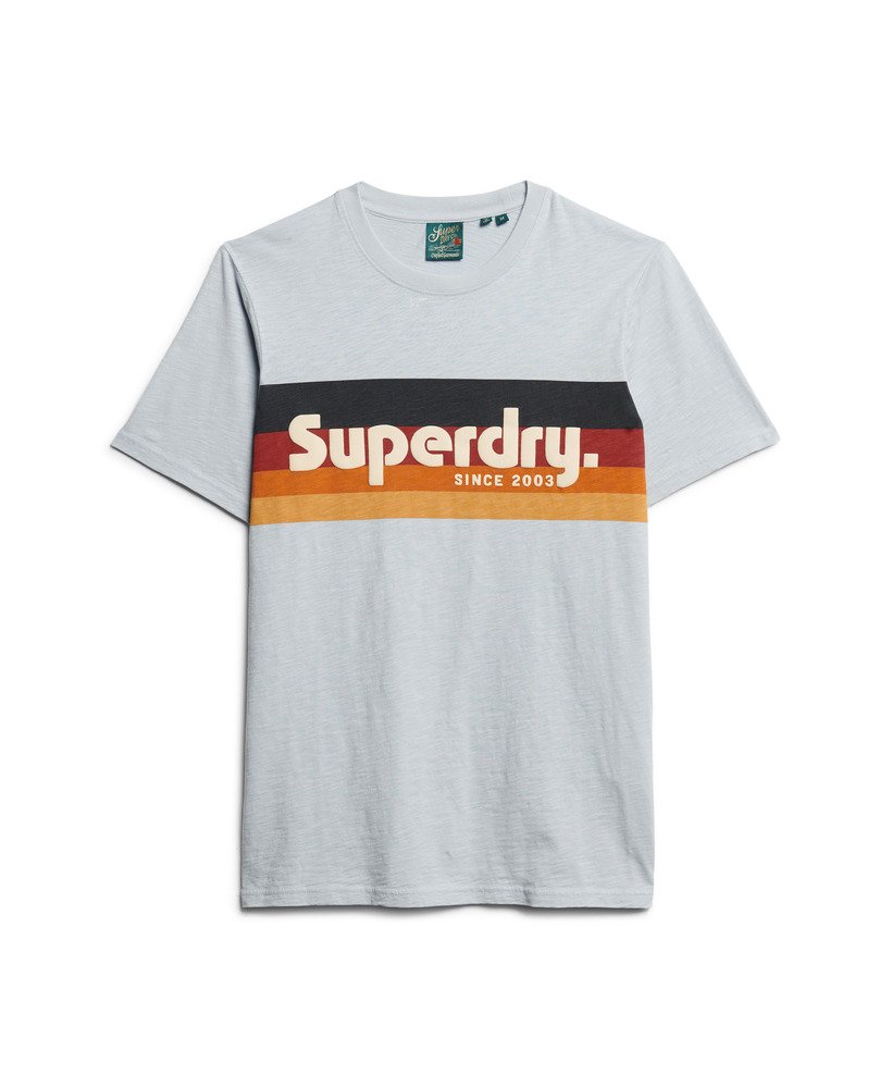 camiseta cali com estampa listrada e logo na cor azul marinho com efeito slub.