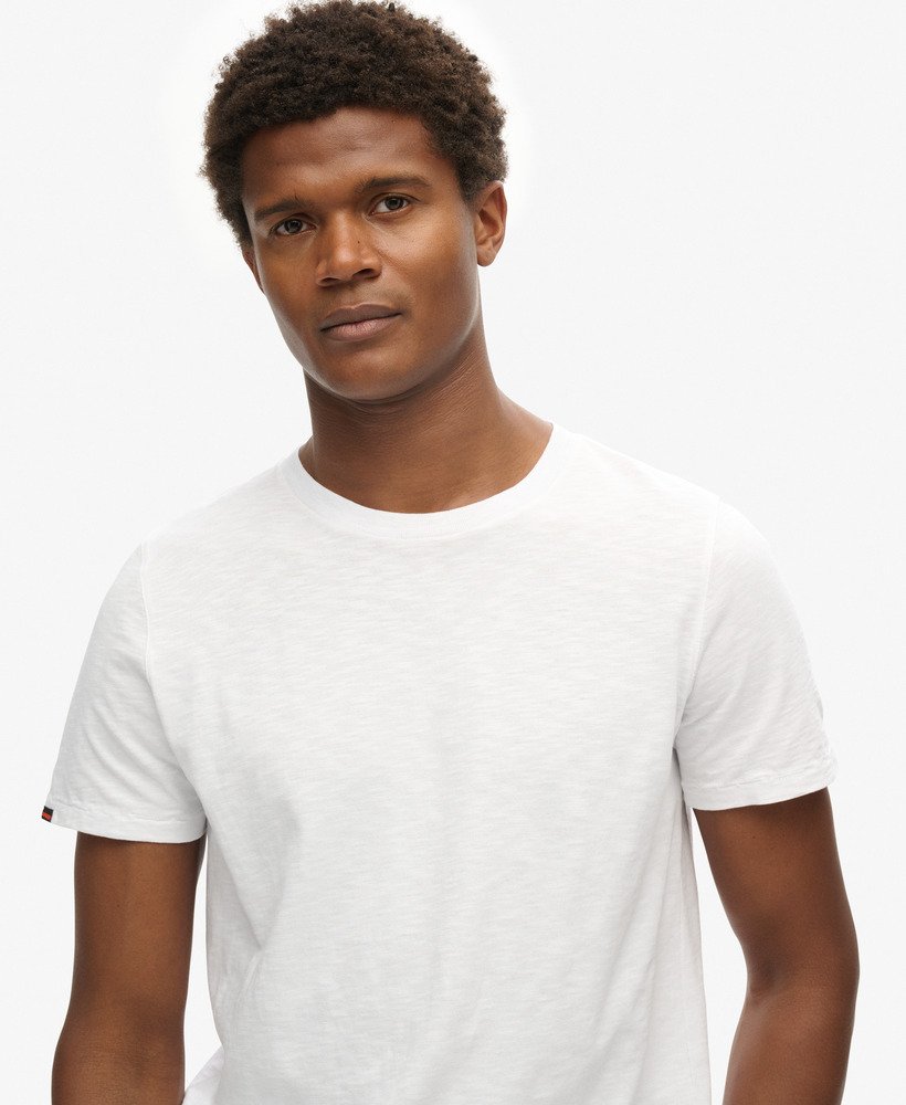 camiseta de manga curta com gola redonda em tecido texturizado na cor Óptica.