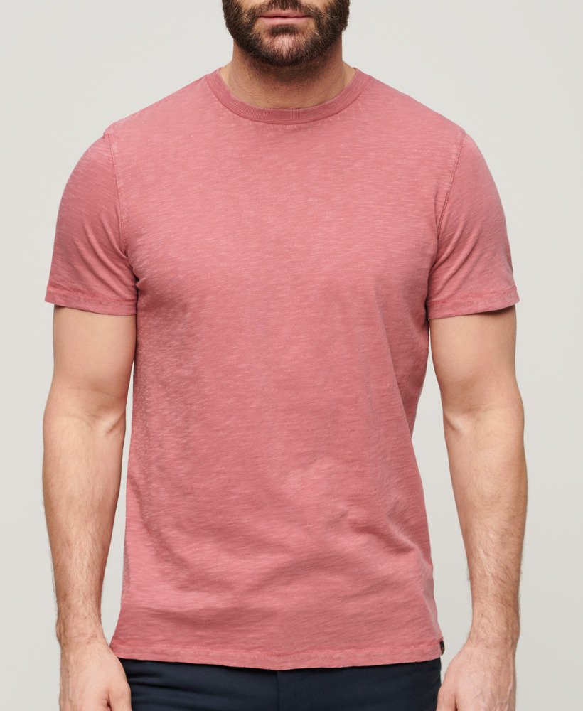 camiseta de manga curta com gola redonda em tecido texturizado rosa mesa.