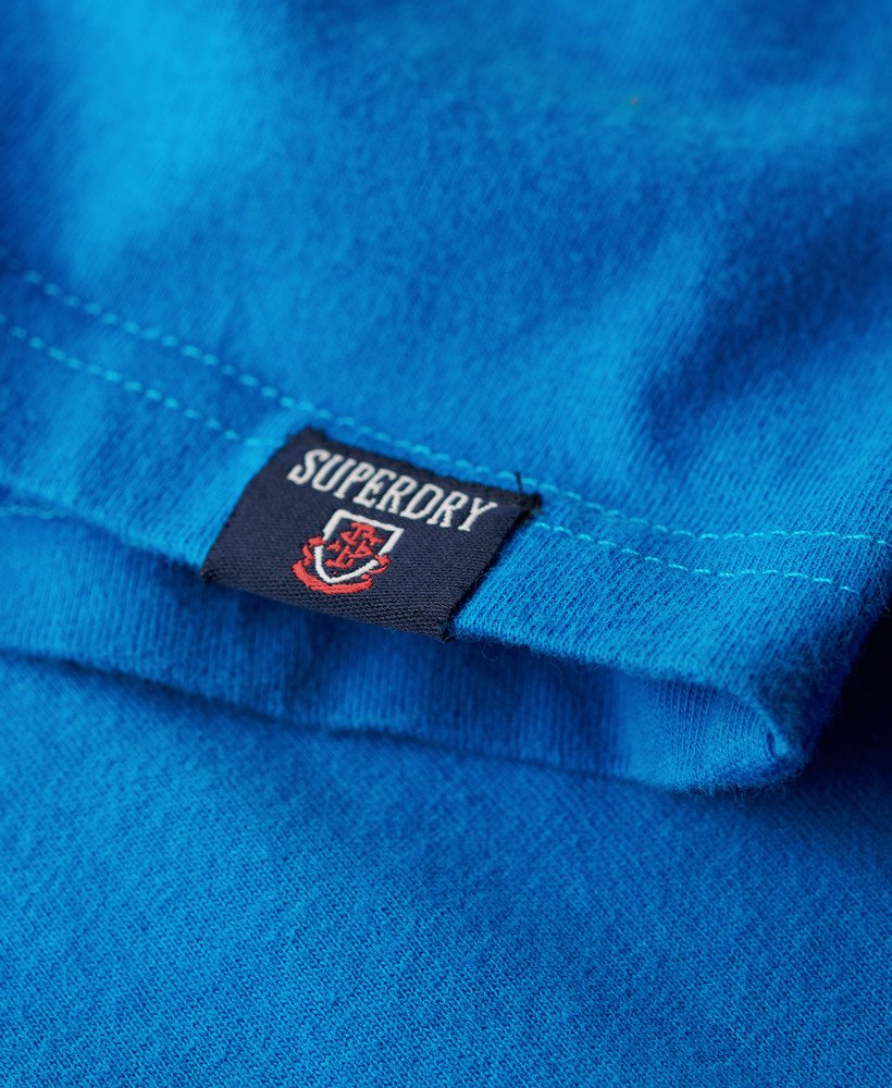 camiseta esportiva de atletismo com estampa na cor azul super denby