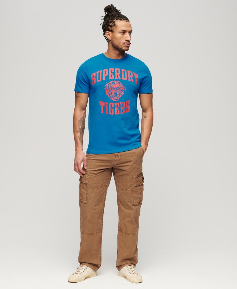 camiseta esportiva de atletismo com estampa na cor azul super denby