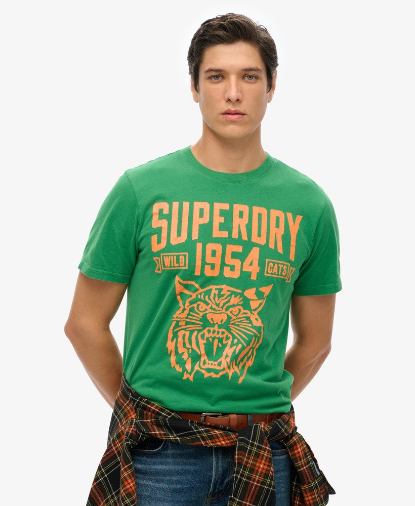 camiseta com estampa de atletismo na cor verde oregon.